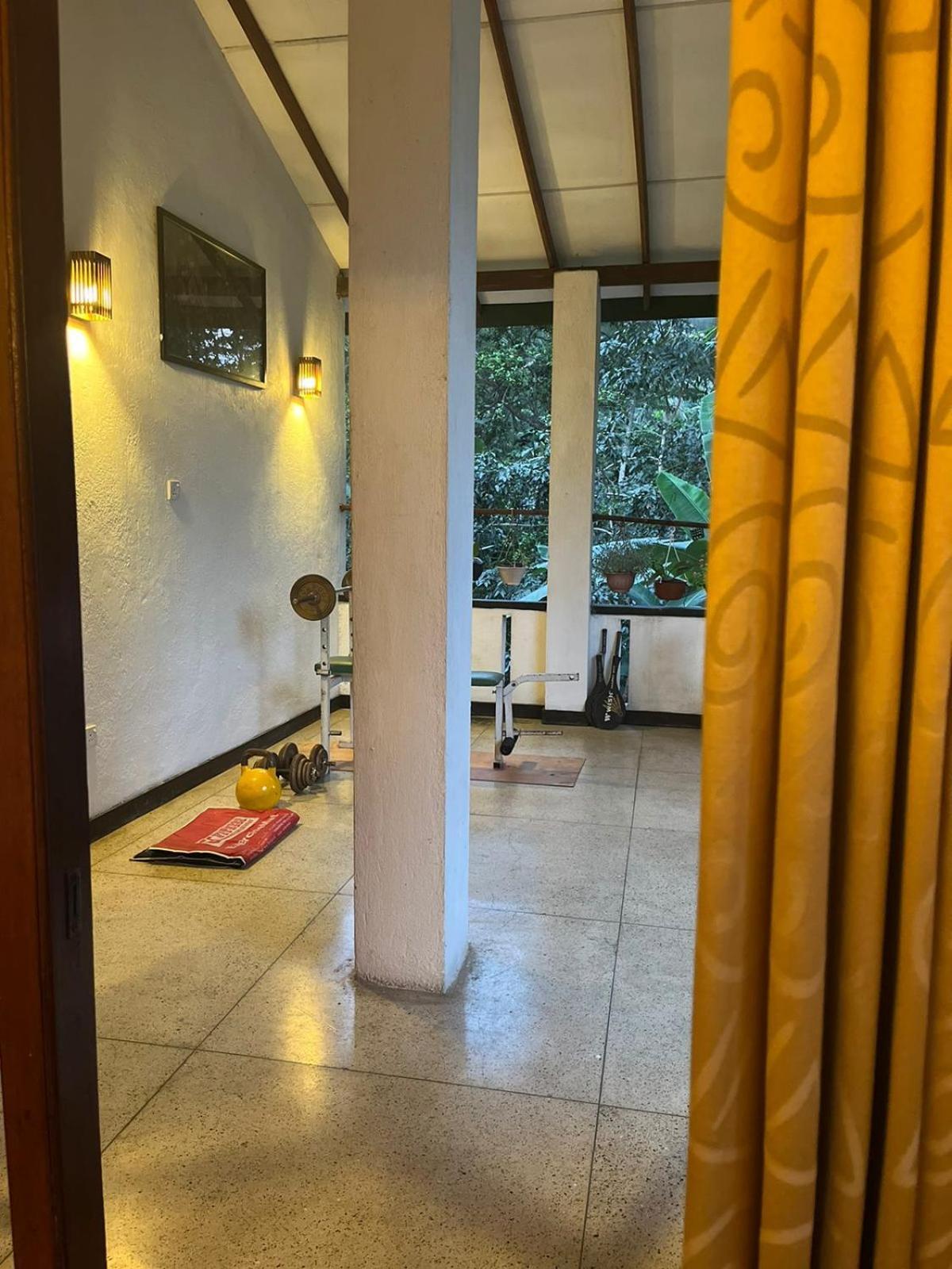 Rustic Mahaweli Apartment Kandy Bagian luar foto